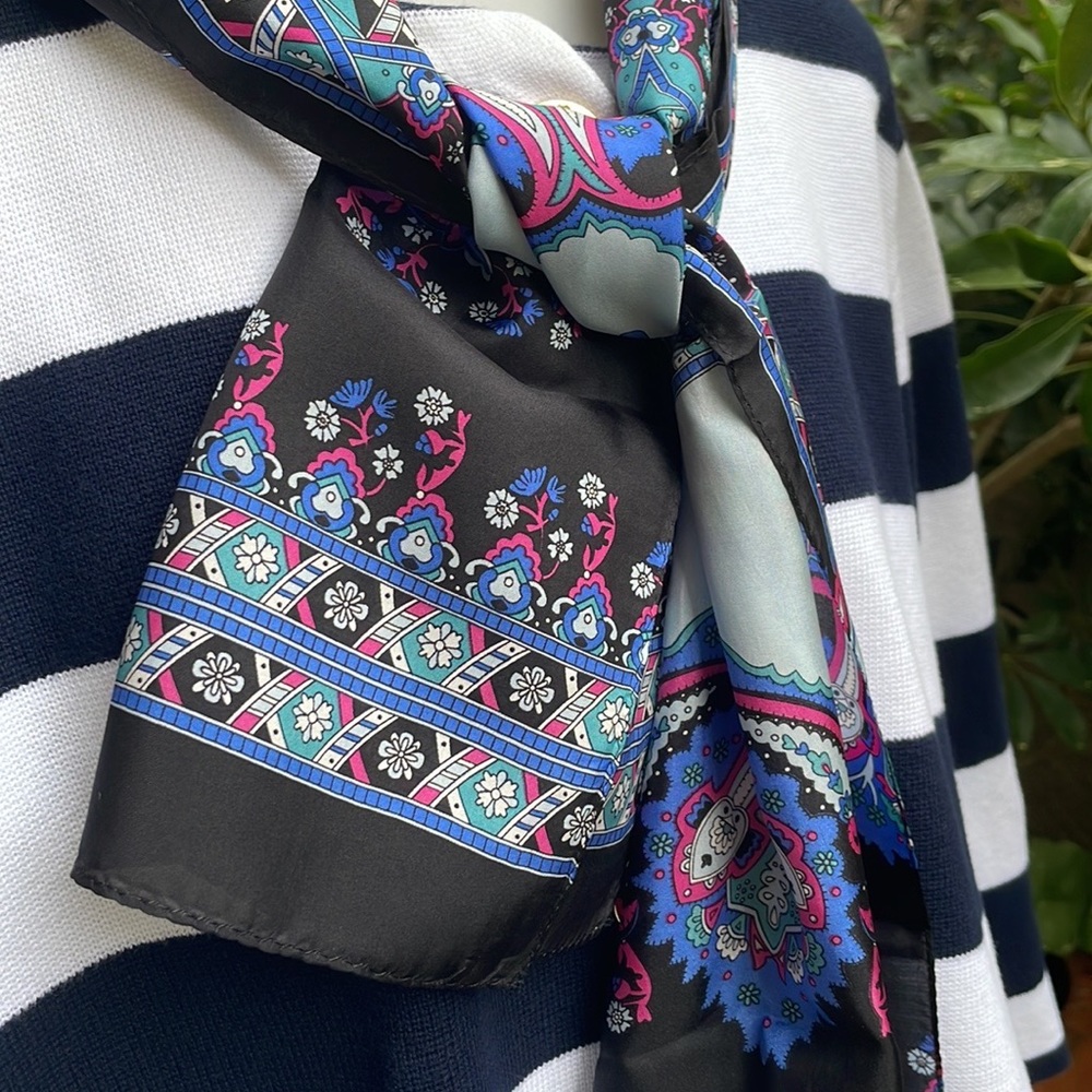 New Vintage Nicole Miller Black and Blue Silk Scarf